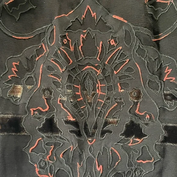 Ellie Tahari silk skirt with belt - Picture 7 of 8